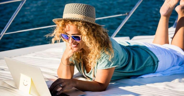 28-an-hour-is-how-much-a-year-before-and-after-taxes-smart-mom-hq